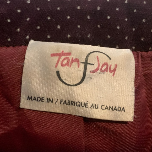 TanJay Burgundy Velvet Cropped Blazer - Picture 5 of 5